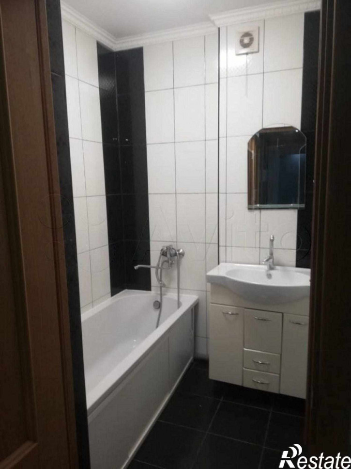2-комн квартира Дзержинского ул, 96