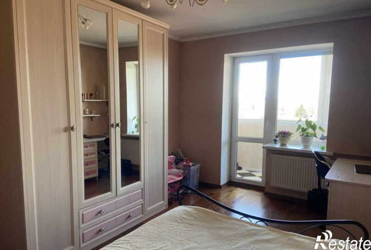 3-комн квартира Белибейская ул, 39
