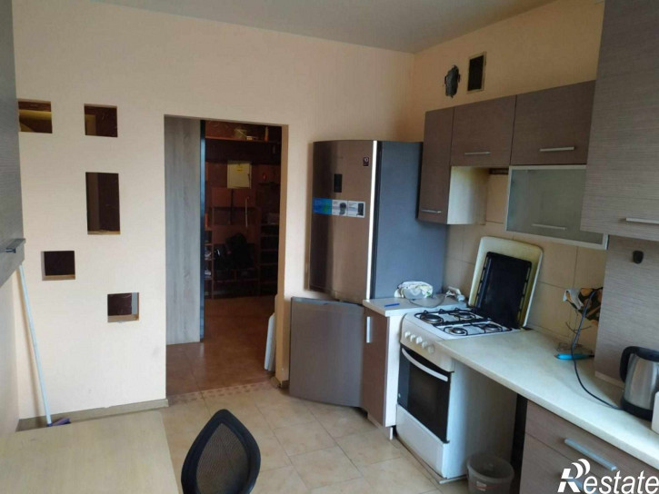 2-комн квартира Костромская ул, 6