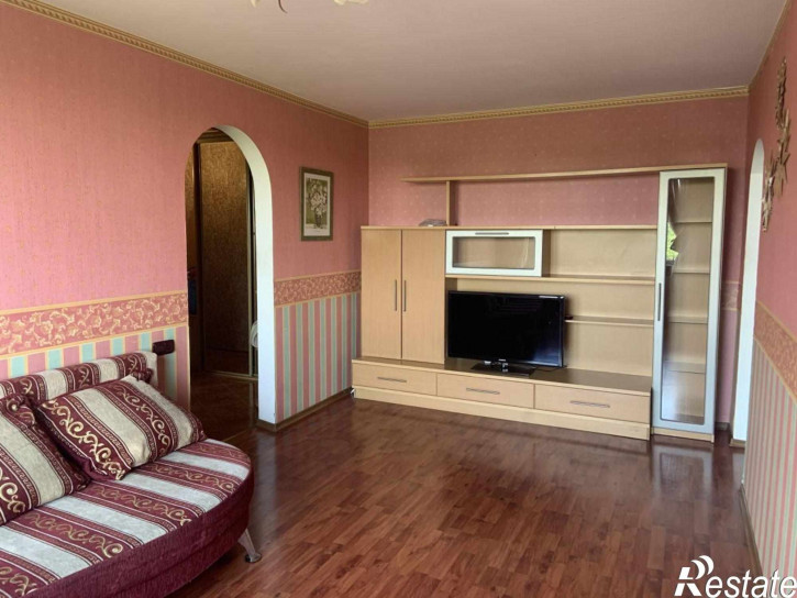3-комн квартира Генерала Соммера ул, 28