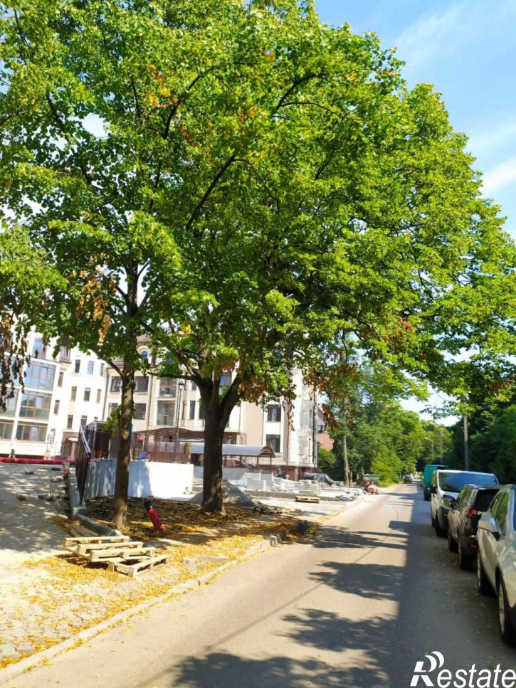 3-комн квартира Потемкина ул, 5