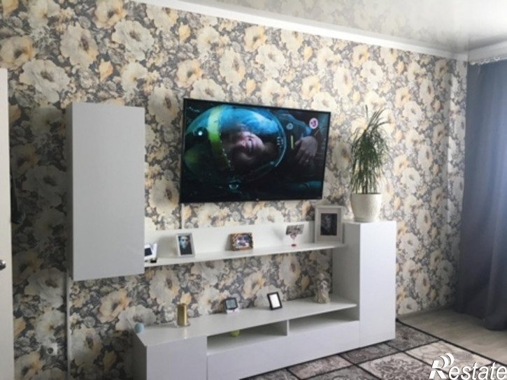 2-комн квартира Маршала Новикова ул, 11