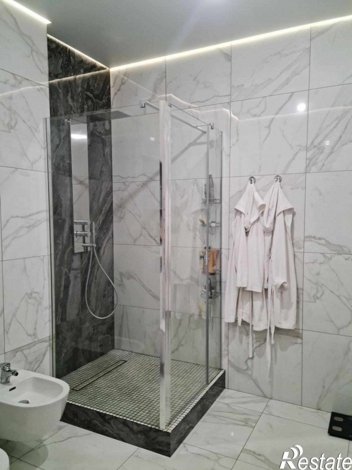 2-комн квартира Тенистая аллея ул, 42в