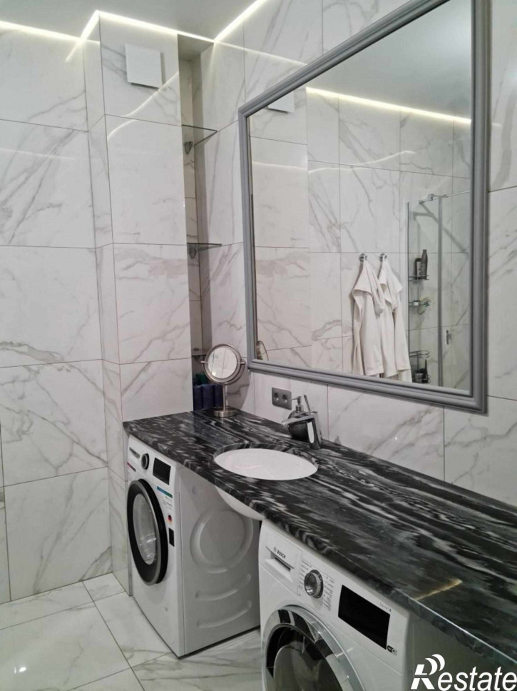 2-комн квартира Тенистая аллея ул, 42в