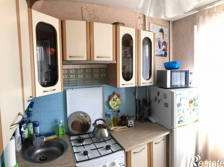 2-комн квартира Батальная ул, 62