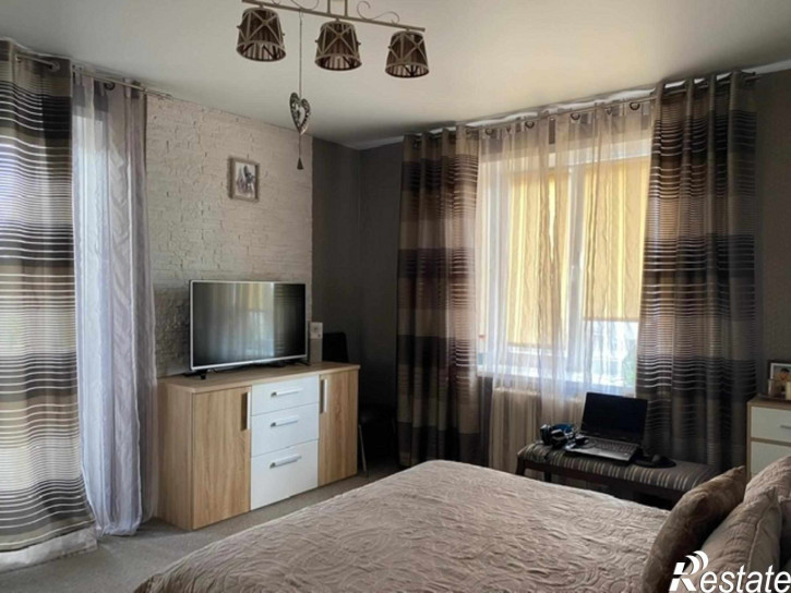 2-комн квартира Нансена ул, 73