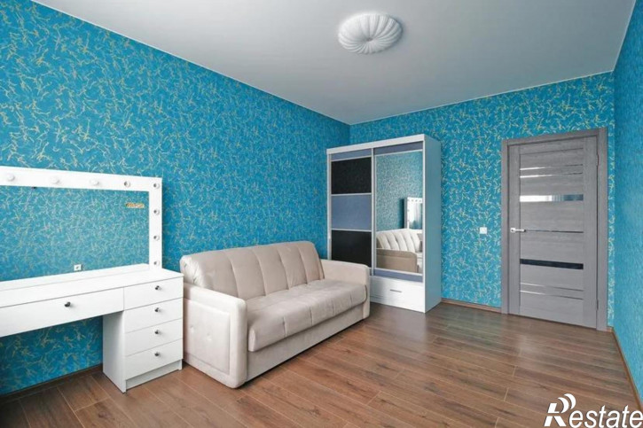2-комн квартира Кипарисовая ул, 4