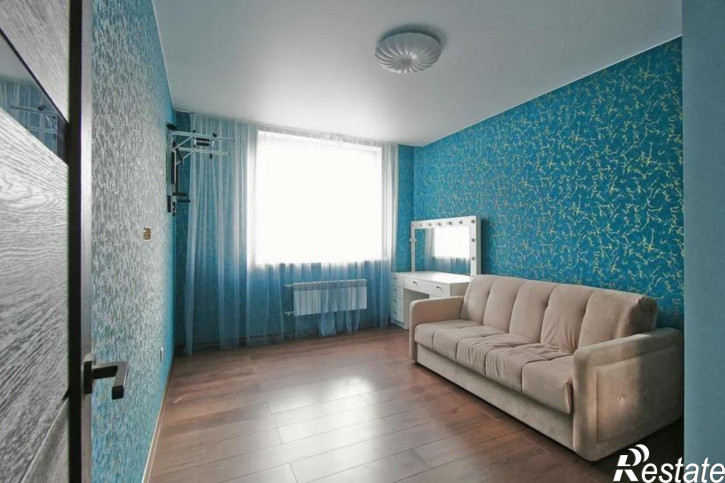2-комн квартира Кипарисовая ул, 4