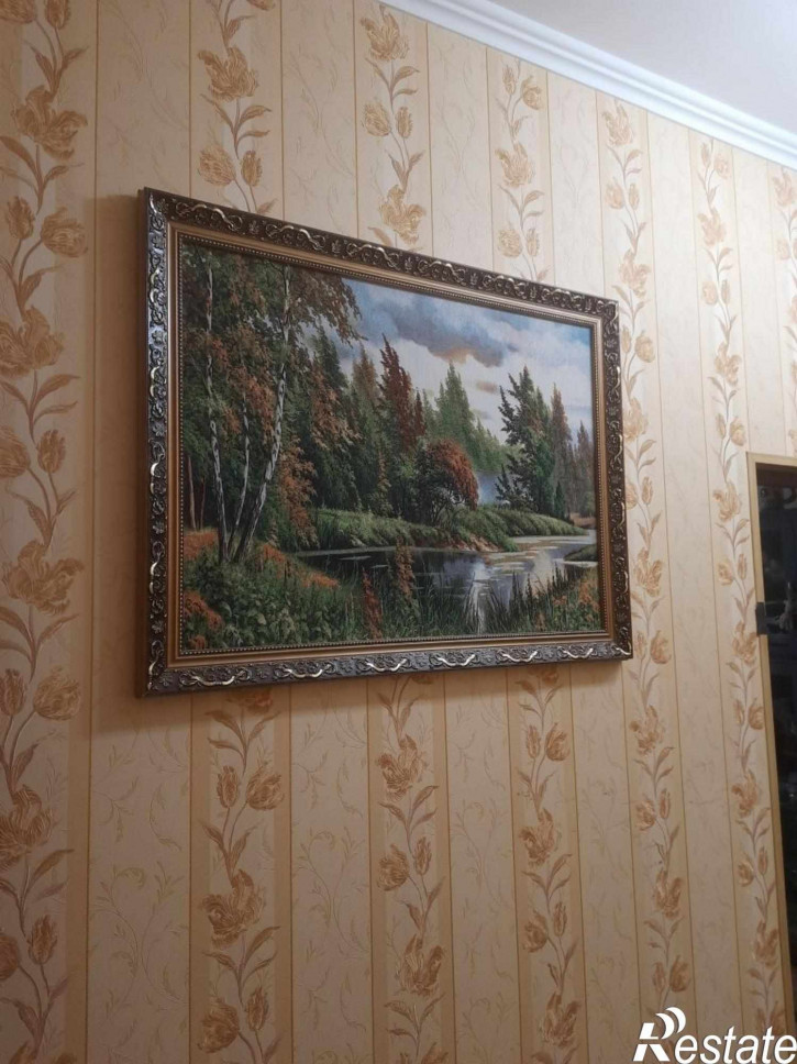 2-комн квартира Ю.Гагарина ул, 2а