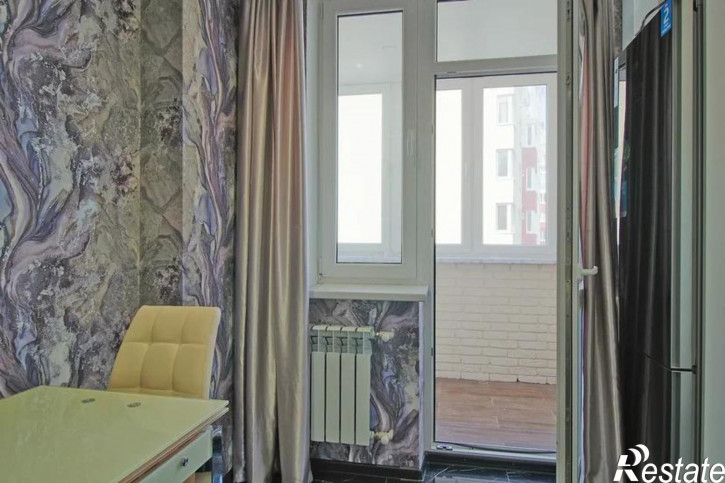 2-комн квартира Кипарисовая ул, 4