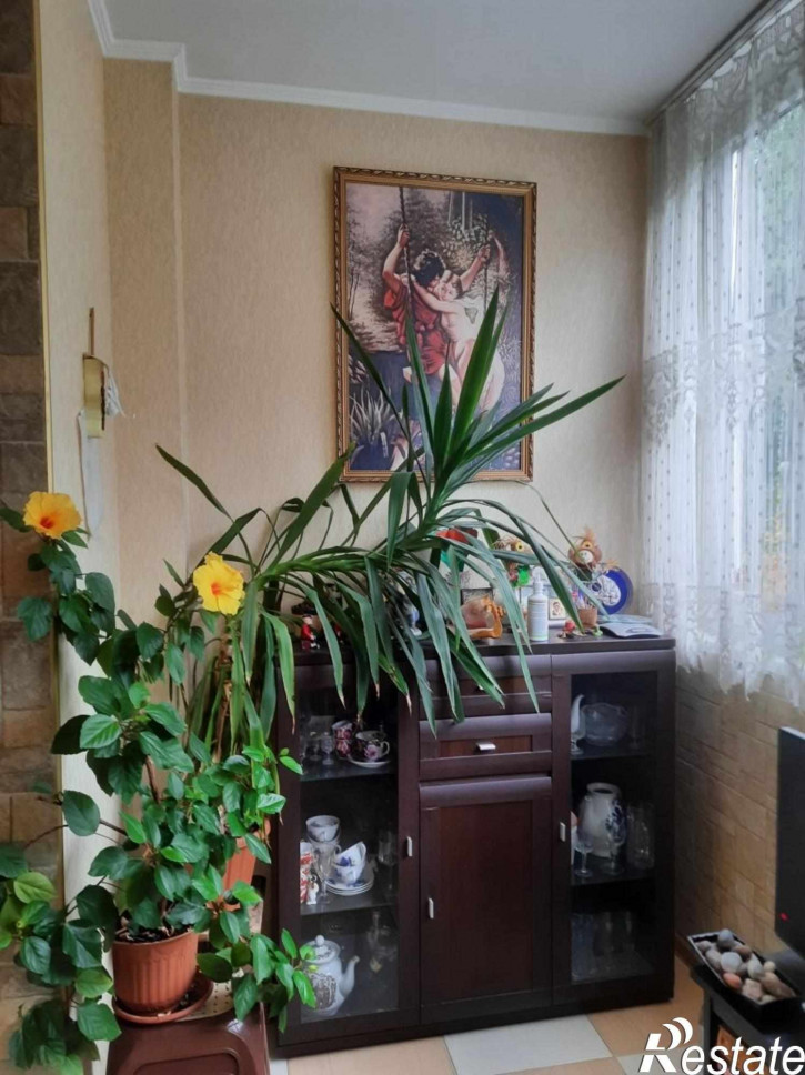 2-комн квартира Ю.Гагарина ул, 2а