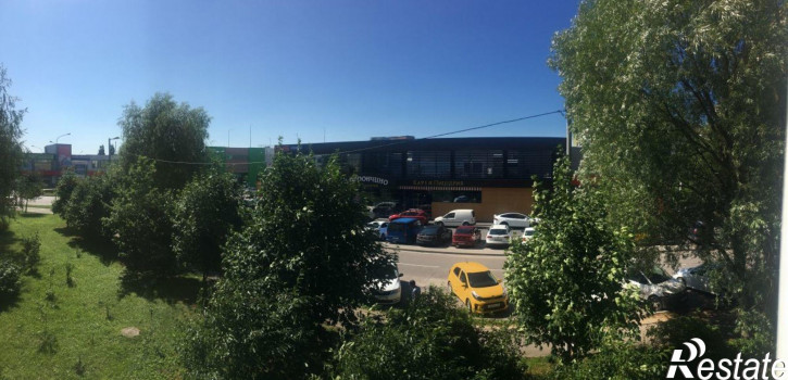2-комн квартира Генерала Челнокова ул, 32