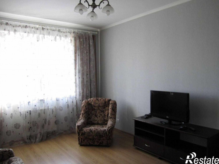 2-комн квартира Ю.Гагарина ул, 2а к 3