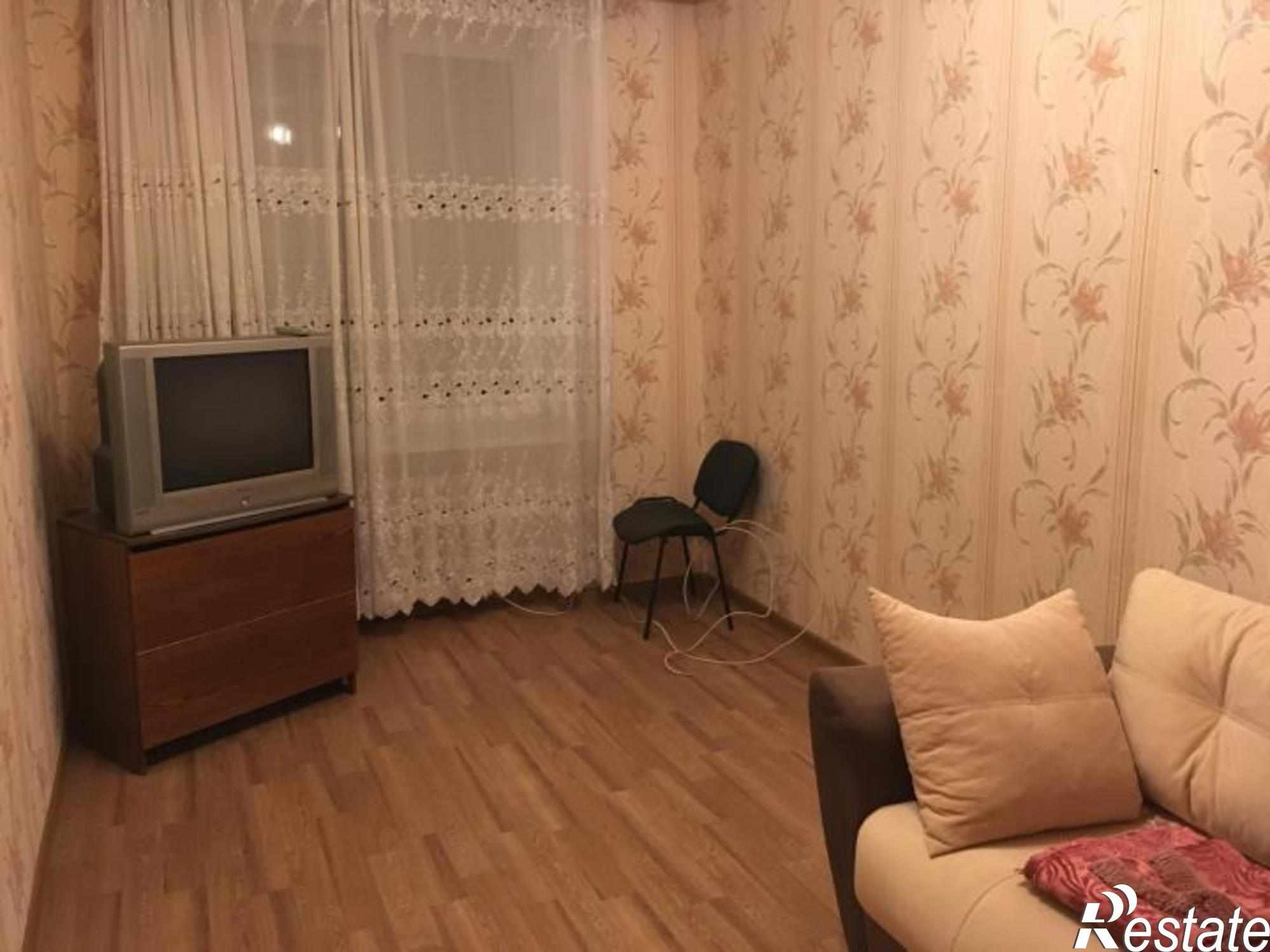 Сдать квартиру за 13 000 рублей на Строителей пр-кт, 12