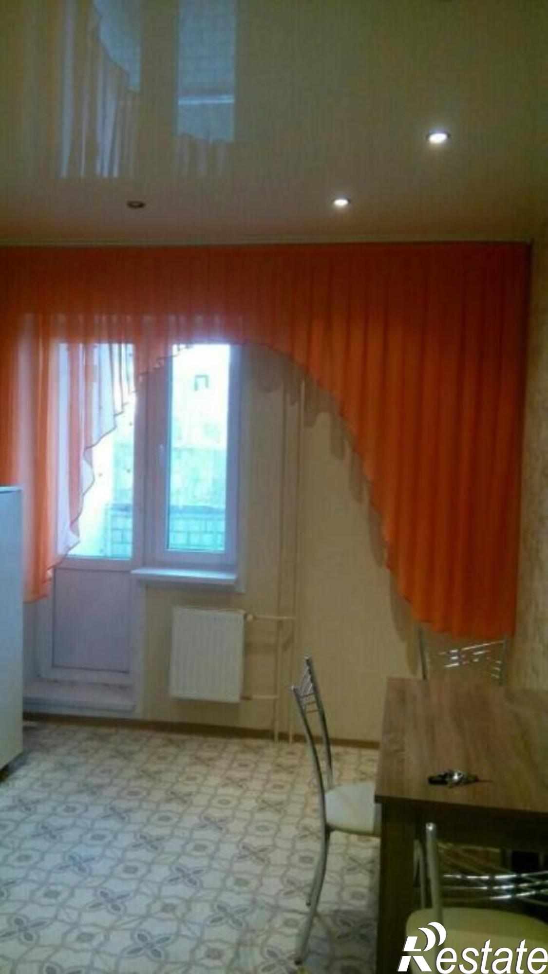 Сдать квартиру за 18 000 рублей на Ставровская ул, 4
