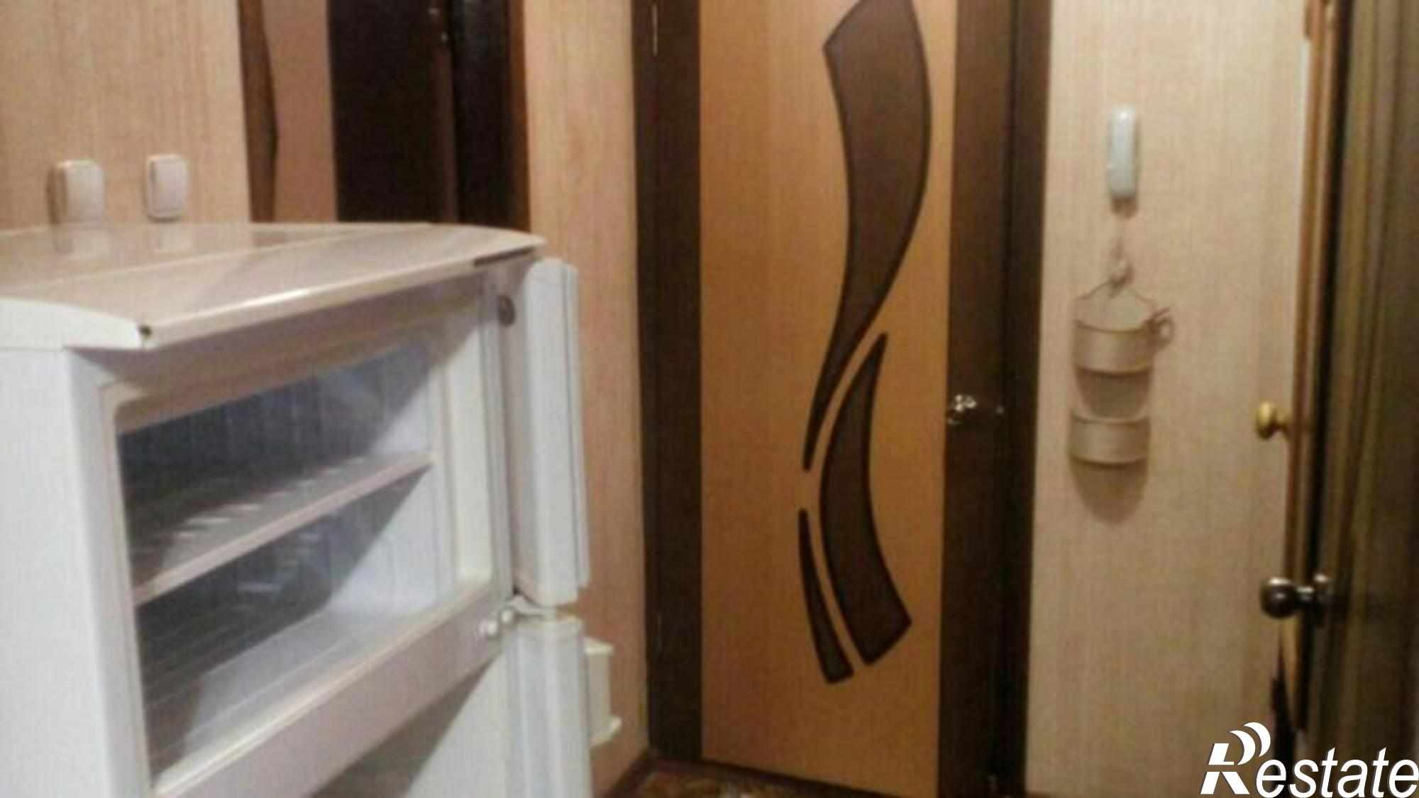 Сдать квартиру за 10 000 рублей на Суворова ул, 1
