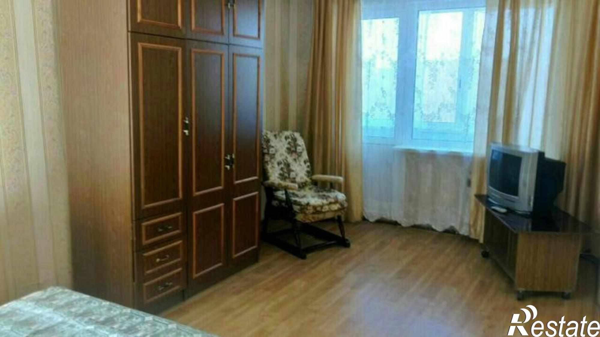 Сдать квартиру за 10 000 рублей на Растопчина ул, 21