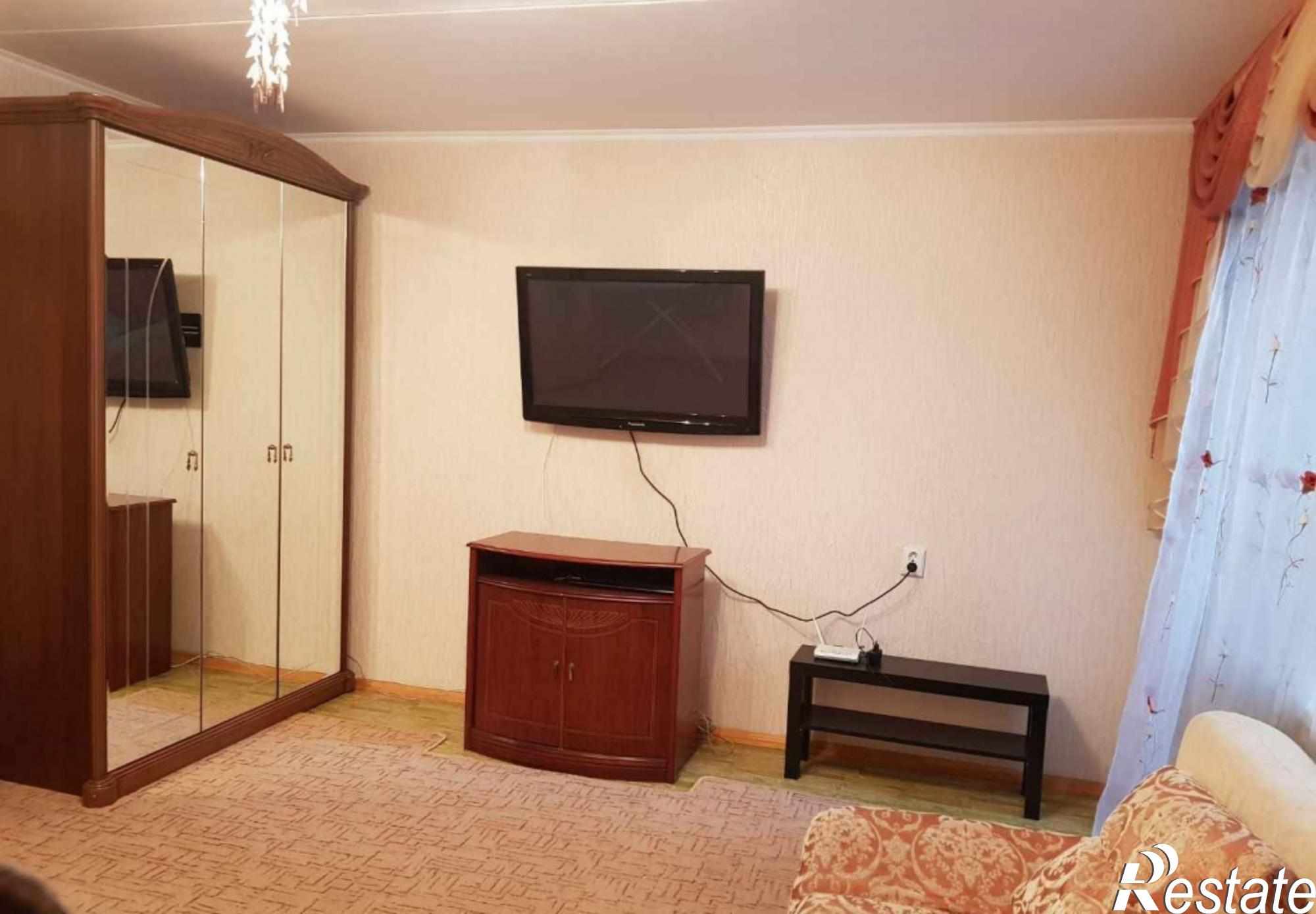 Сдать квартиру за 25 000 рублей на Ленина пр-кт, 32