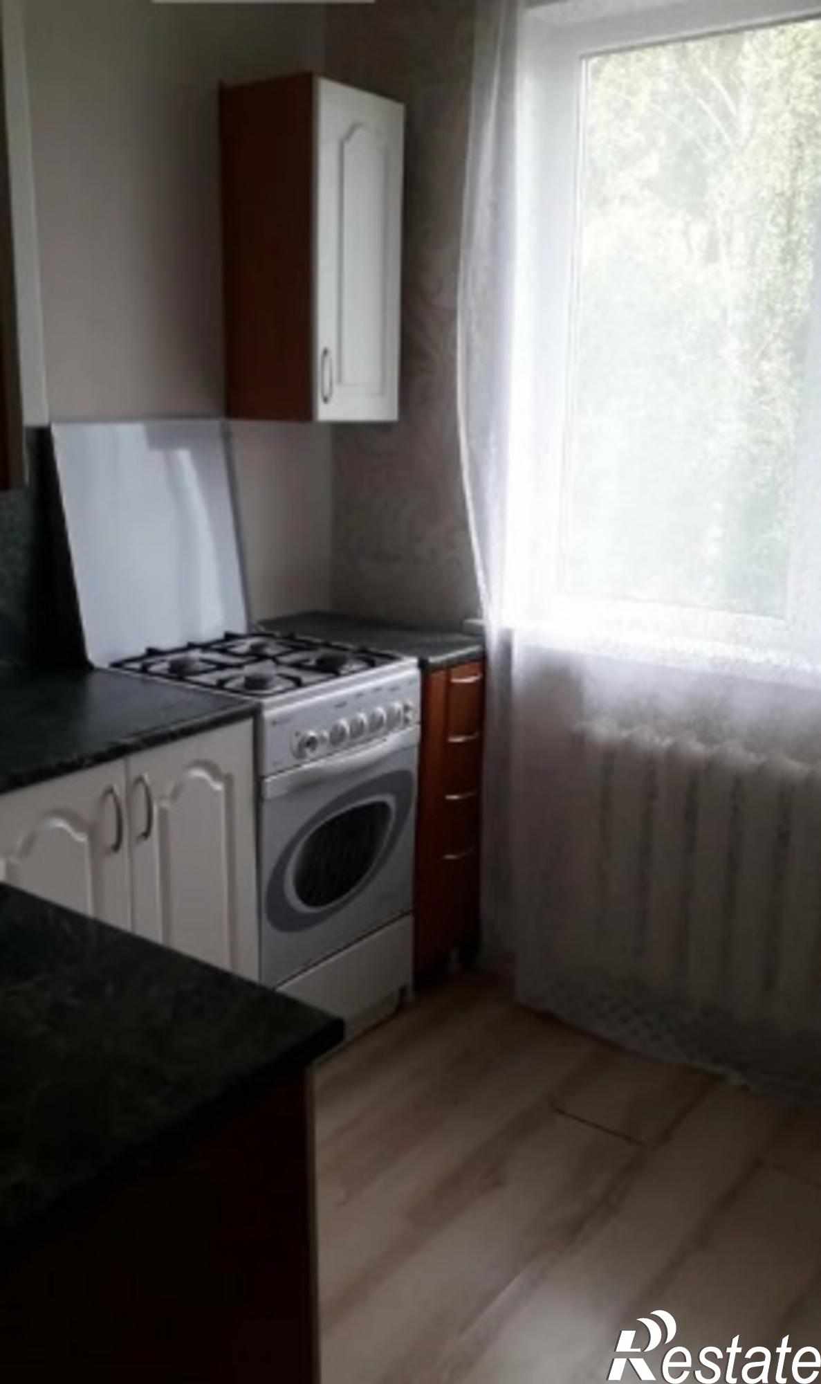 Сдать квартиру за 12 000 рублей на Балакирева ул, 37А