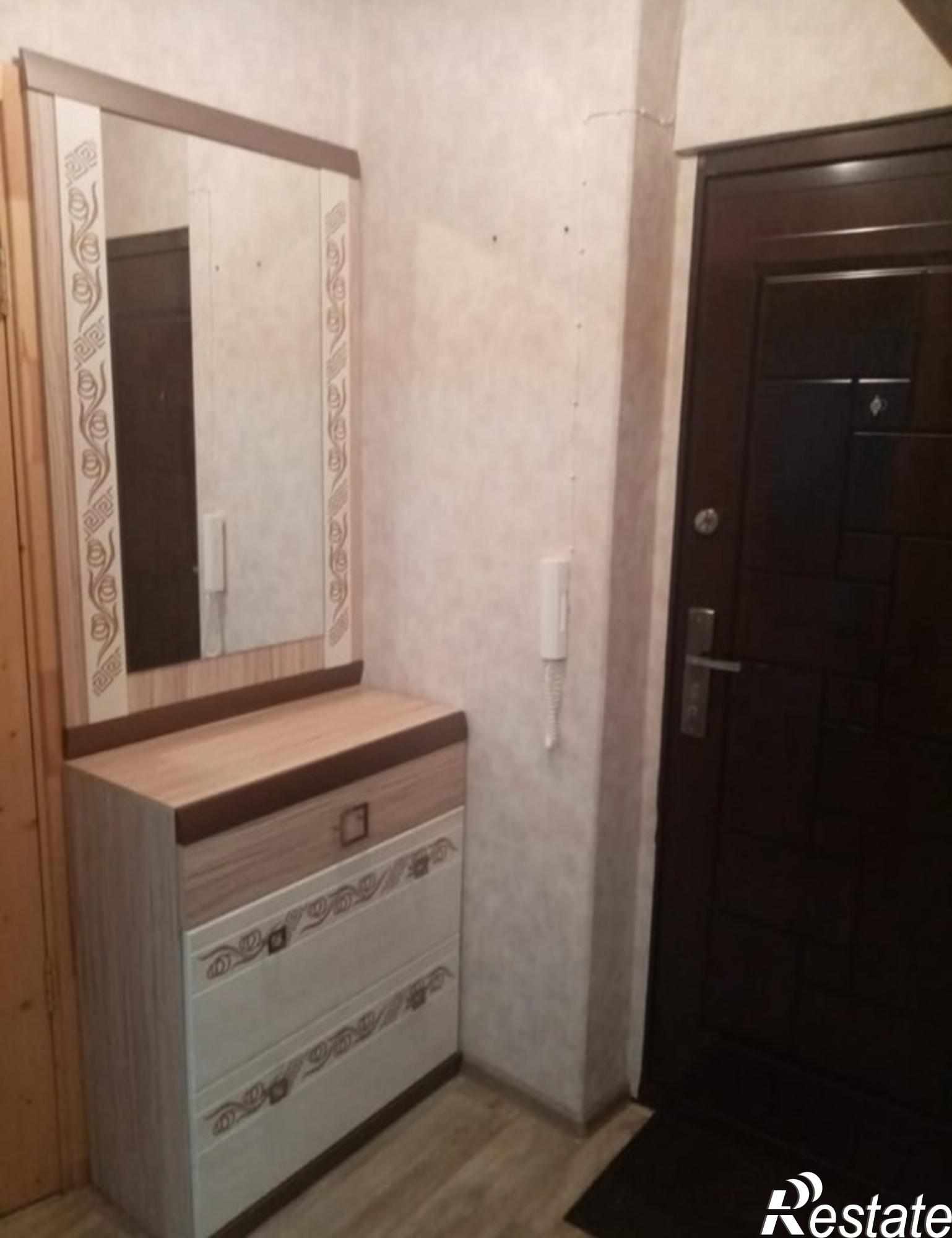 Сдать квартиру за 14 000 рублей на Горького ул, 102