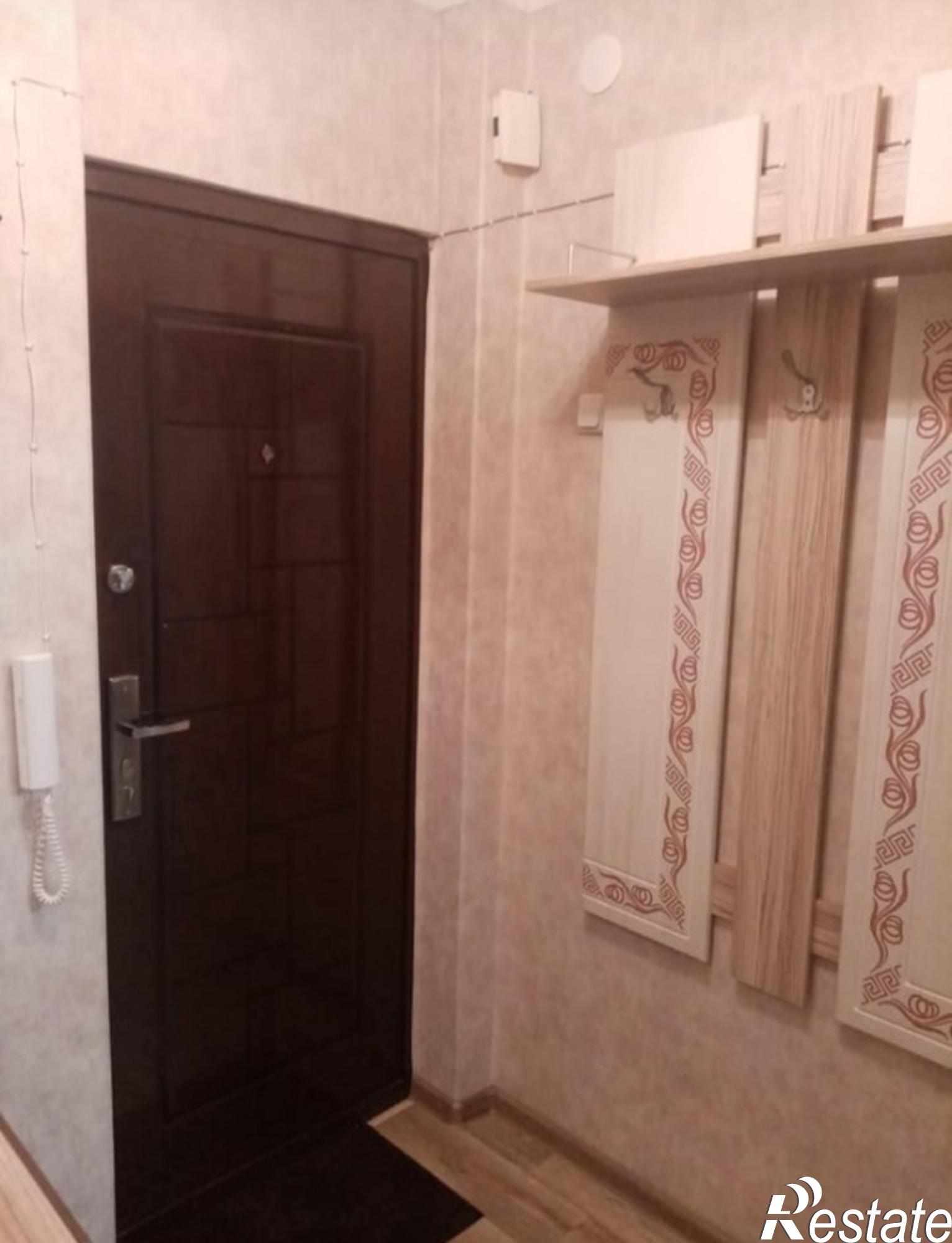 Сдать квартиру за 14 000 рублей на Горького ул, 102