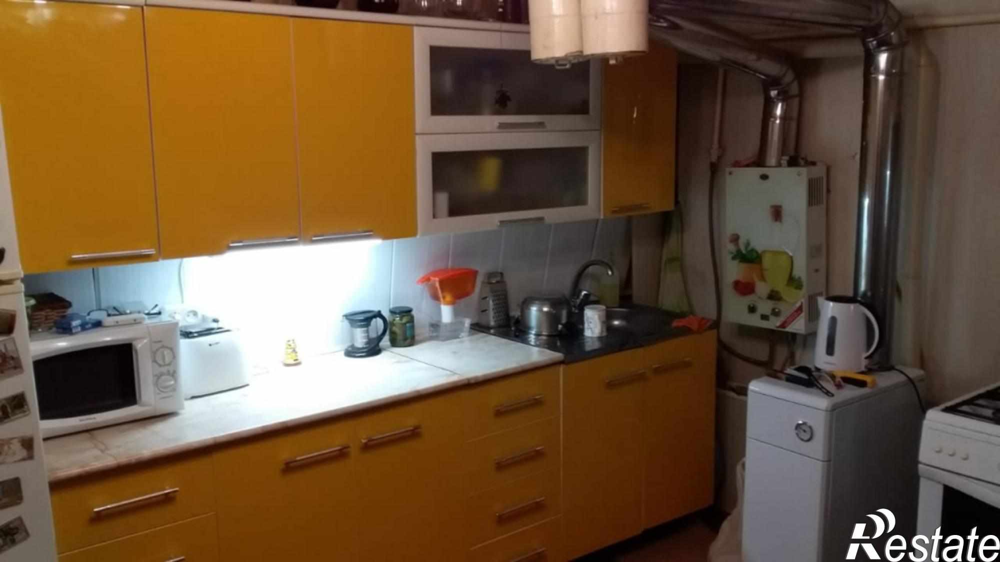Купить дачу, дом, коттедж за 3 000 000 рублей на Комарова ул