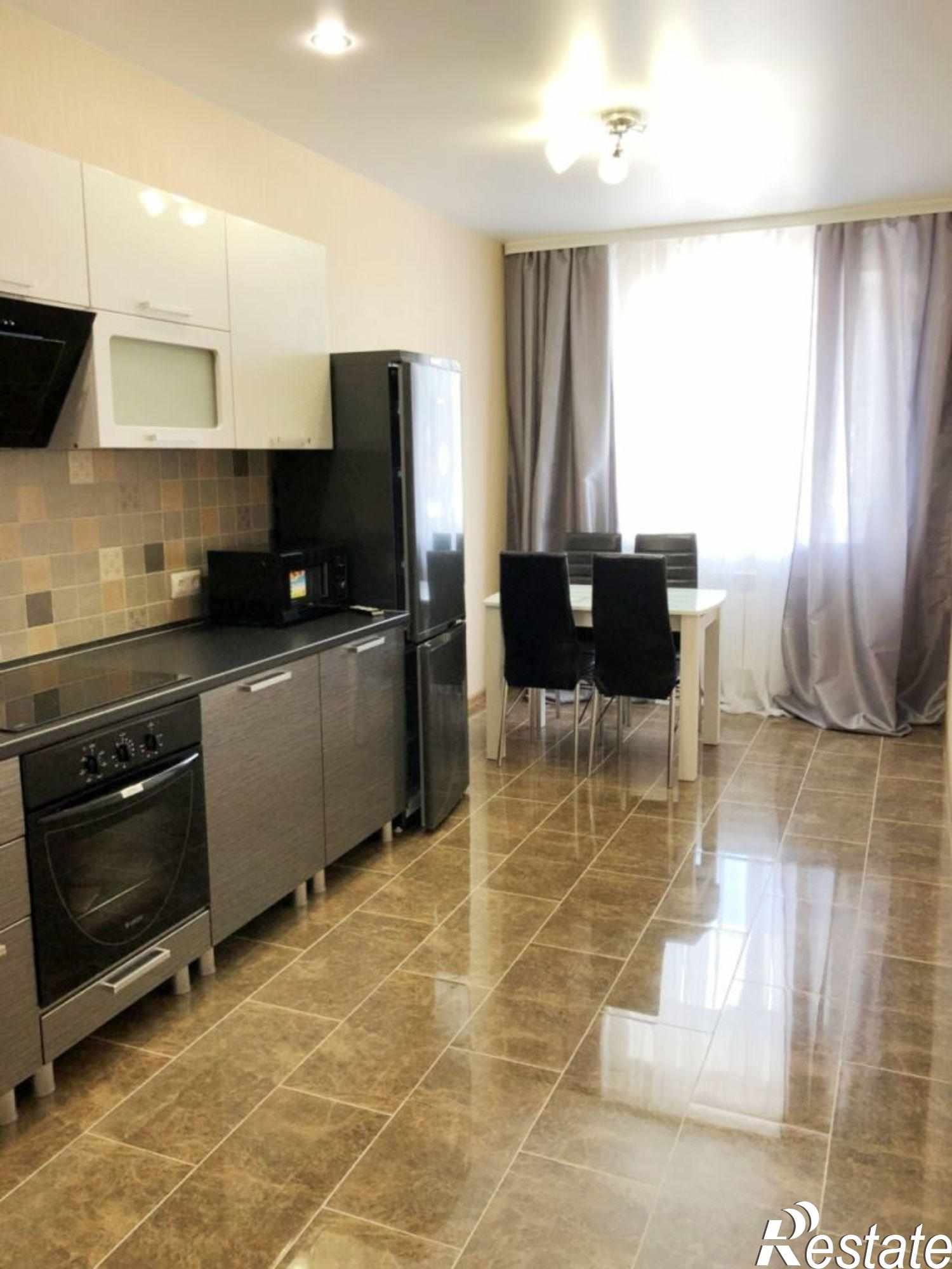 Сдать квартиру за 41 000 рублей на Орджоникидзе ул, 44А
