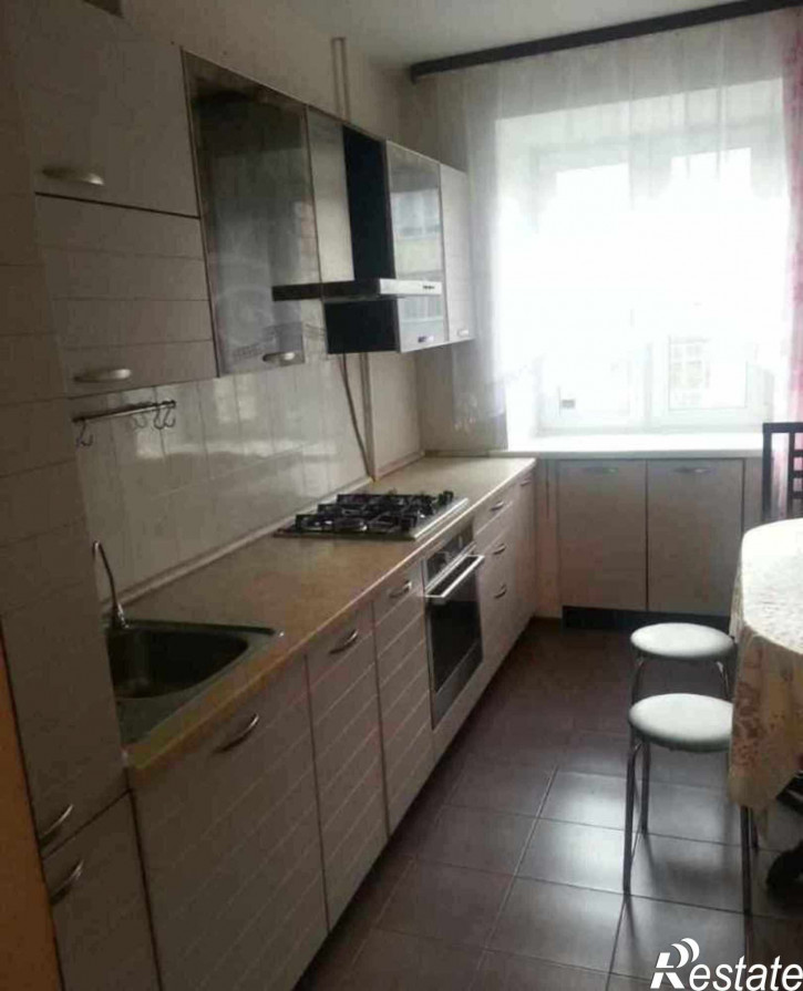 2-комн квартира Перекопский городок, 31