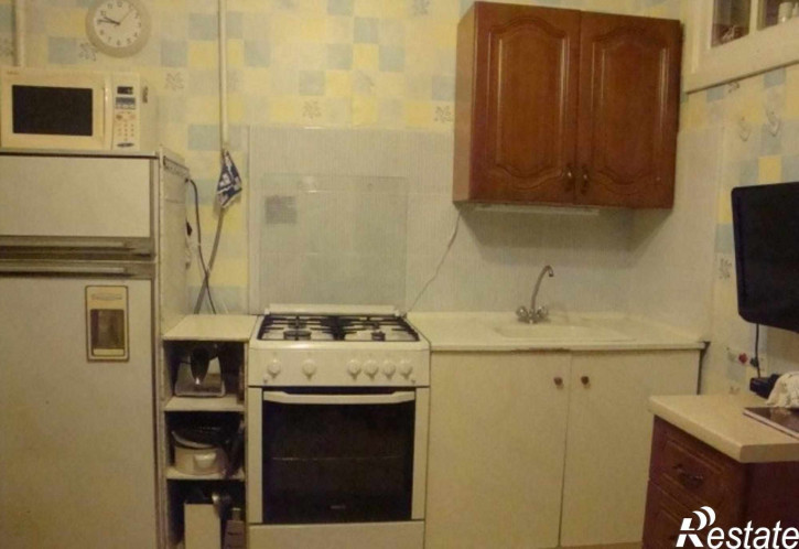 2-комн квартира Труда ул, 18