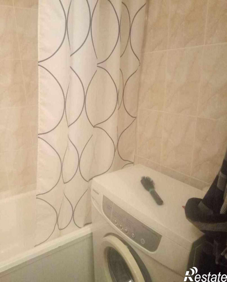 2-комн квартира Зеленая ул, 60