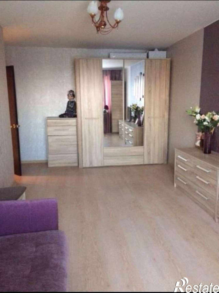 2-комн квартира Строителей пр-кт, 15Е