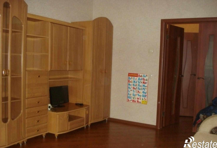 1-комн квартира Комиссарова ул, 4А