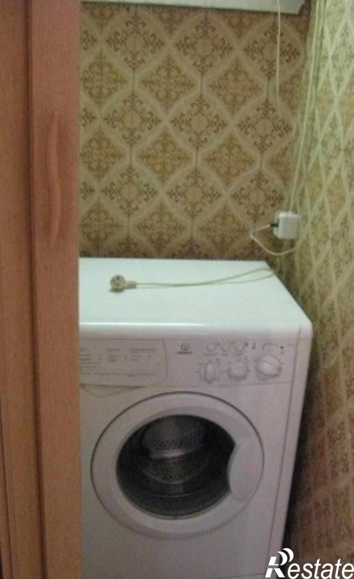 1-комн квартира Безыменского ул, 1