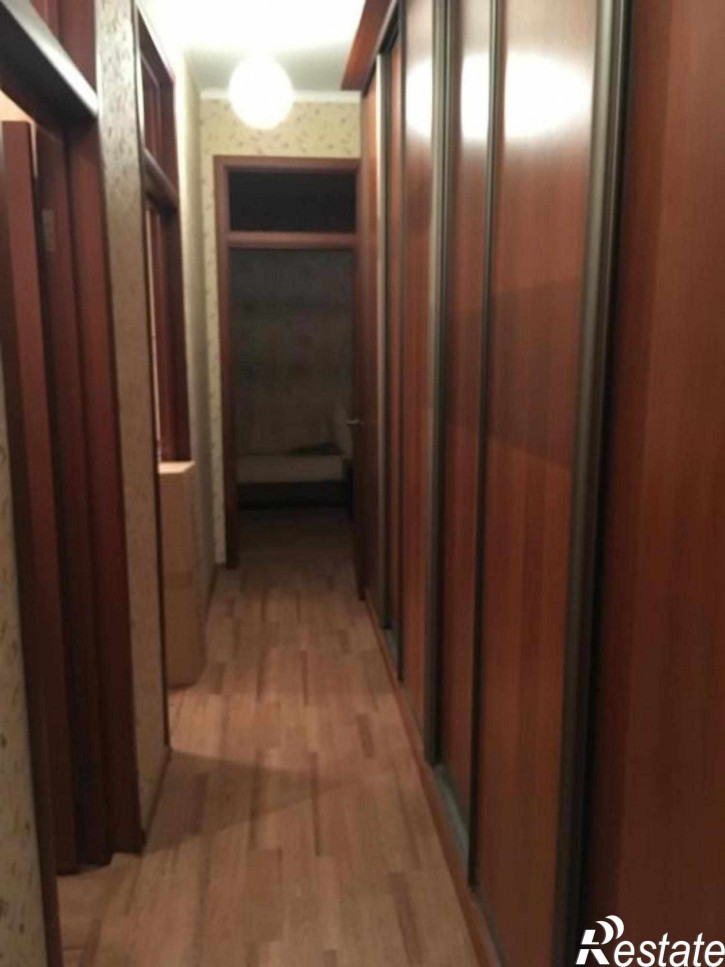 2-комн квартира Строителей пр-кт, 12