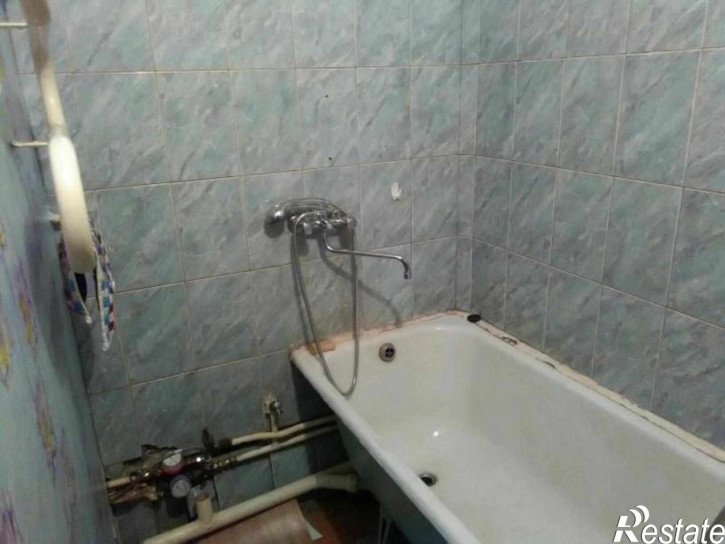 1-комн квартира Комиссарова ул, 61