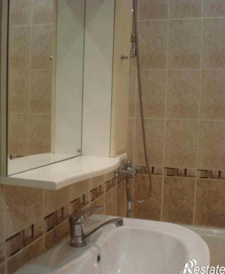 1-комн квартира Комиссарова ул, 4А