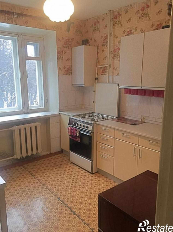 2-комн квартира Горького ул, 52А