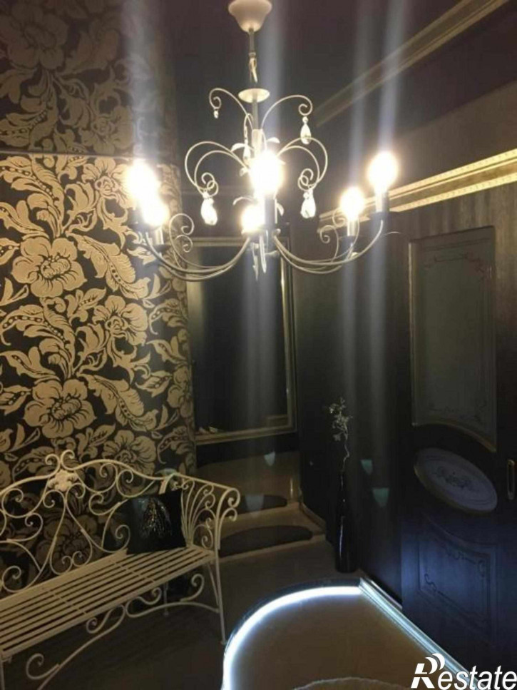 2-комн квартира Белоконской ул, 13