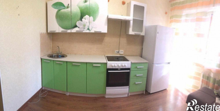 1-комн квартира Тракторная ул, 4