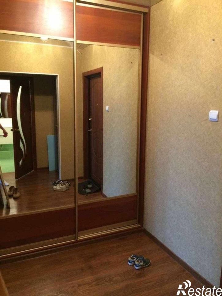 1-комн квартира Тракторная ул, 4