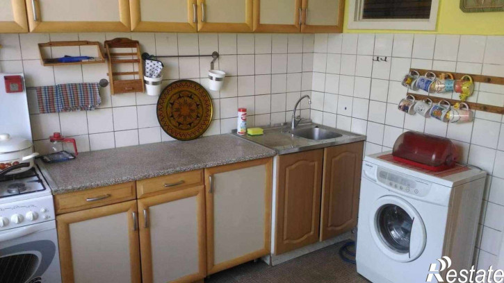 2-комн квартира Кирова ул, 9