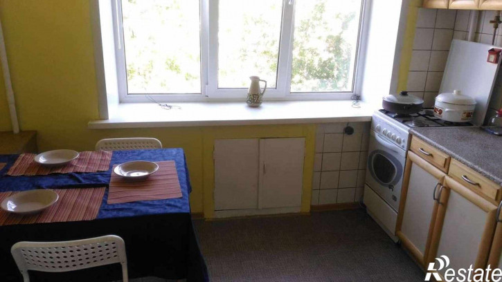 2-комн квартира Кирова ул, 9