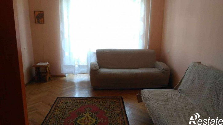 2-комн квартира Кирова ул, 9
