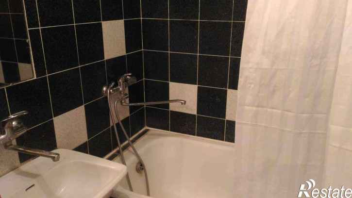 2-комн квартира Кирова ул, 9