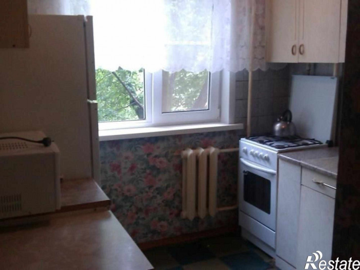 2-комн квартира Строителей пр-кт, 18