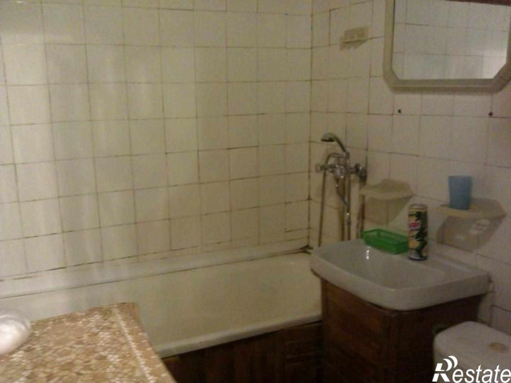 2-комн квартира Строителей пр-кт, 18