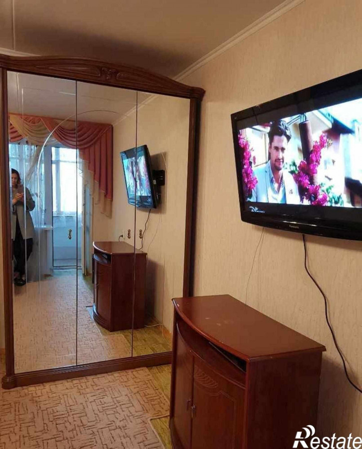 2-комн квартира Ленина пр-кт, 32