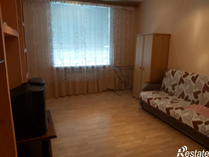 3-комн квартира Фейгина ул, 8