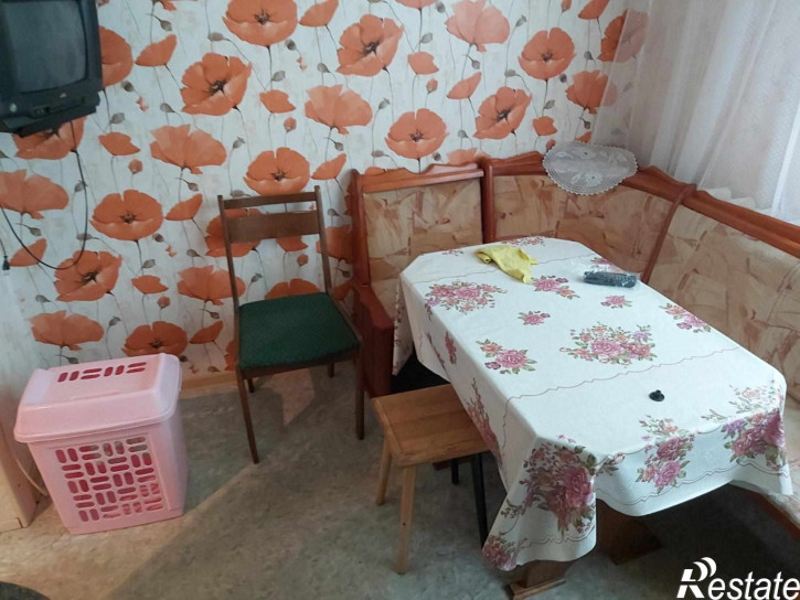 3-комн квартира Фейгина ул, 8