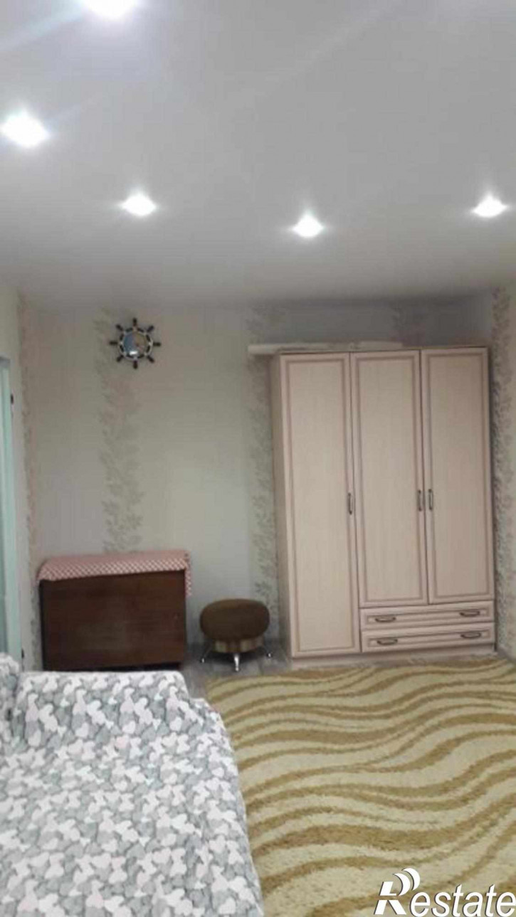 1-комн квартира Комиссарова ул, 9